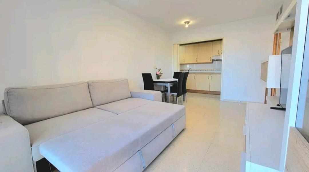 베니돔 Vacanza Luxury Complex- Parking , Pool Only In The Summer , Rincon De Loix 아파트 외부 사진
