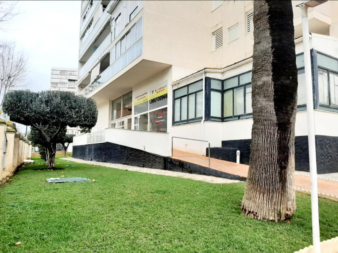 베니돔 Vacanza Luxury Complex- Parking , Pool Only In The Summer , Rincon De Loix 아파트 외부 사진